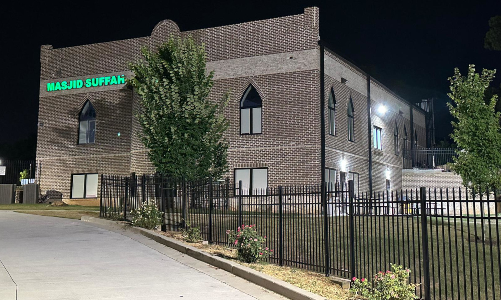 New Masjid exterior